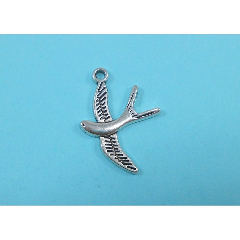 8pcs Bird Charms silver tone‎ metal